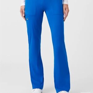 Scrub pants
Greys Anatomy Knit Stretch
Swift 5-Pocket Flare Cargo Pant